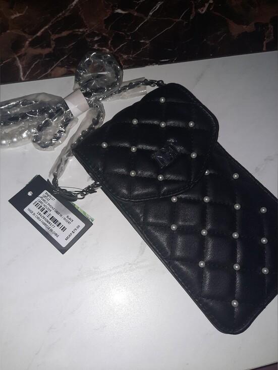 Badgley Mischka Handbags - Badgley Mischka Quilted Black Pearl-Stud Crossbody Phone Bag